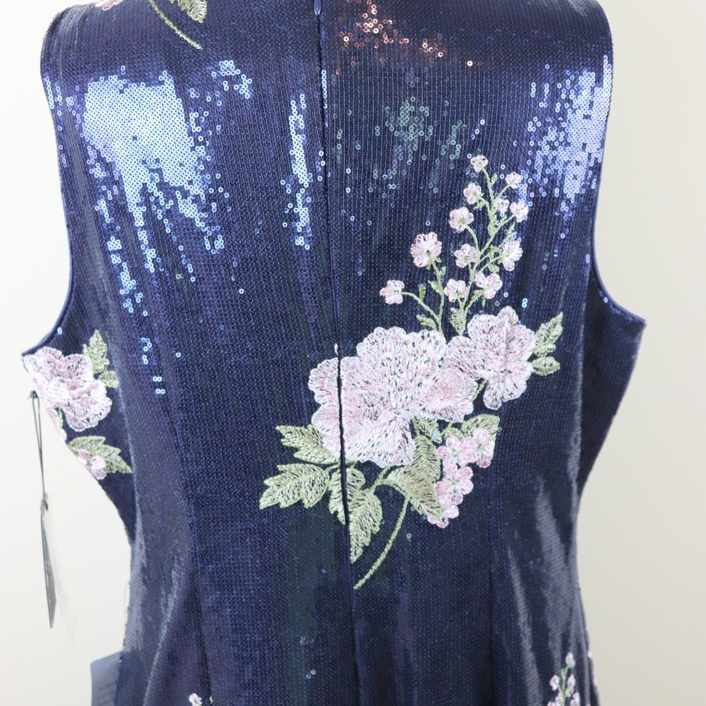 Vince Camuto Navy Floral Embroidered Sequins Sz 16 - Picture 7 of 8